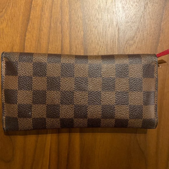 LOUIS VUITTON JOSEPHINE WALLET - Picture 2 of 4